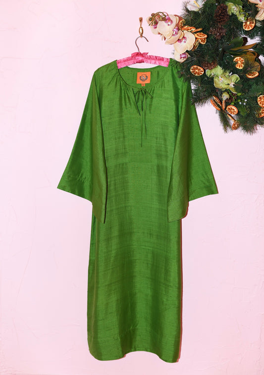 Gail Midi Dress in Green Silk Dupioni