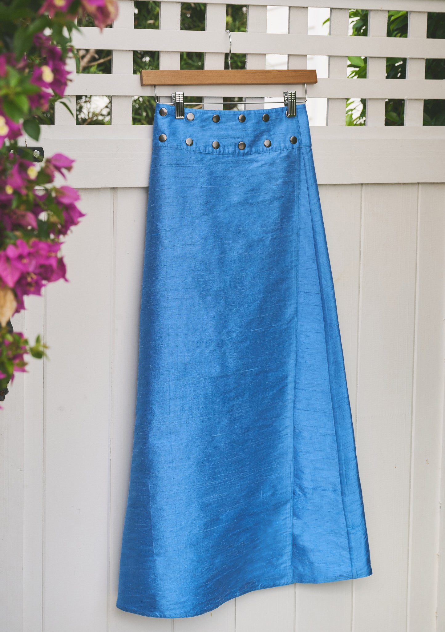 Flagpole Snap Midi Skirt | Silk Dupioni