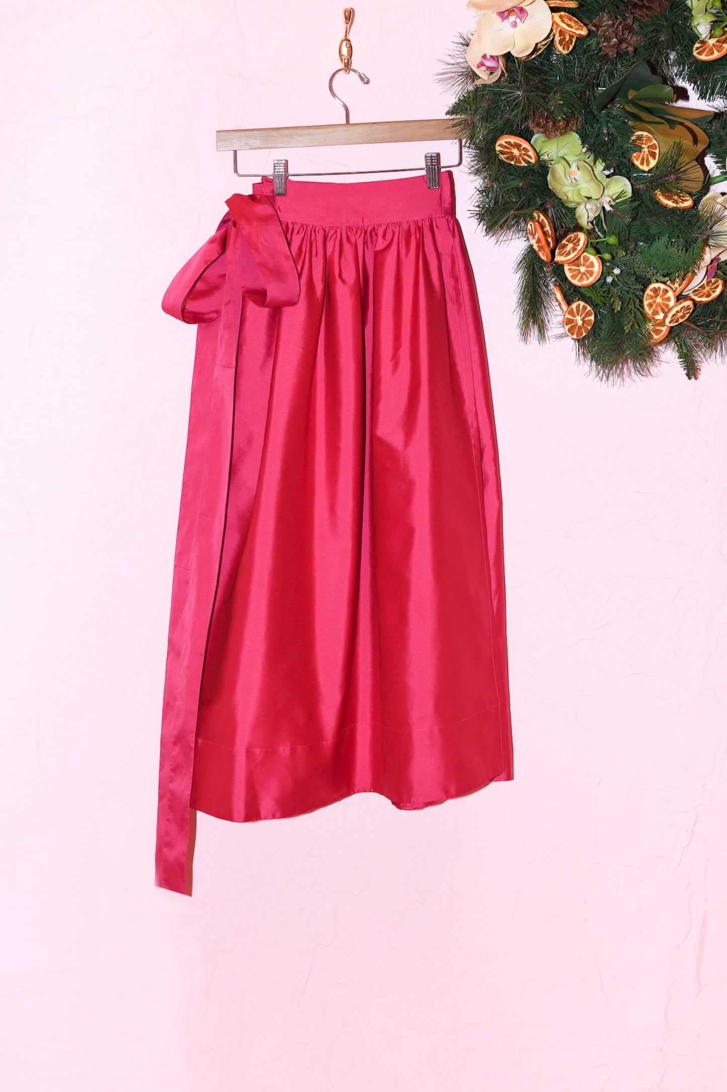 Classic Flex Fit Midi Ball Skirt in Poly Taffeta